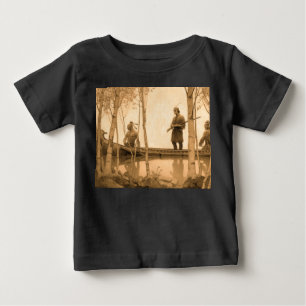 Camiseta Para Bebê O Último dos Moicanos, 1919 por N. C. Wyeth