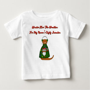 Camiseta Para Bebê Oliver The Otter in Nana's Ugly Sweater com palavr