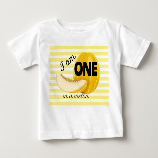 Camiseta Para Bebê One in a Melon First 1st Birthday Party (Frente)