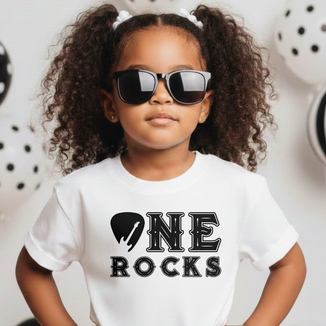 Camiseta Para Bebê One Rocks Guitar Pick 1st Birthday Party (One Rocks Guitar Pick 1st Birthday Party Baby T-Shirt
)