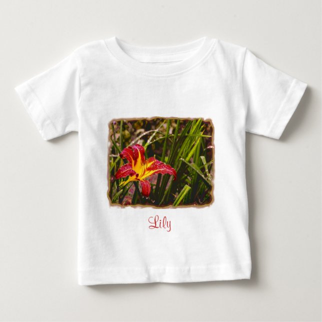 Camiseta Para Bebê Ontem Lily Depois Da Chuva (Frente)