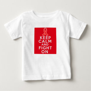 Camiseta Para Bebê Os AIDS mantêm a calma e lutam-na sobre