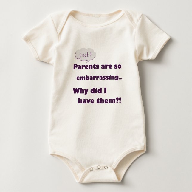 Camiseta Para Bebê "Os pais são tão embaraçosos" (Frente)