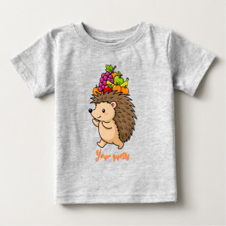 Camiseta Para Bebê ouriço fofo carregando frutas frescas
