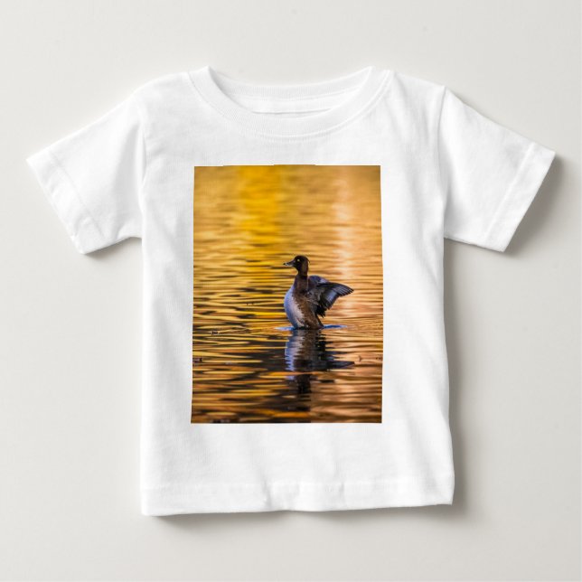 Camiseta Para Bebê Ouro de um lago ouro (Frente)