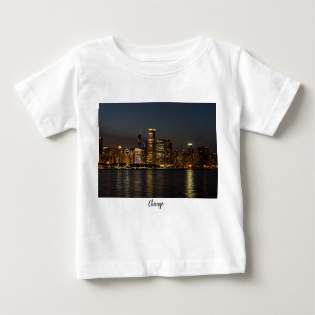 Camiseta Para Bebê Pano de Chicago Skyline Noite (Frente)