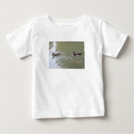 Camiseta Para Bebê Patos Nadando