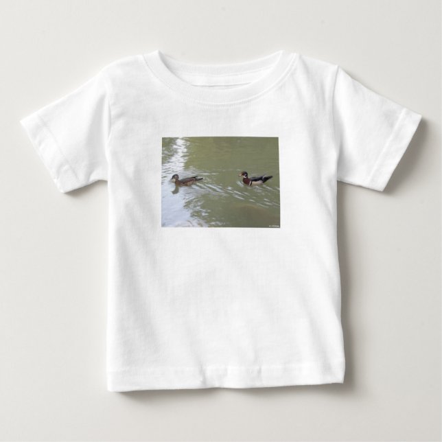 Camiseta Para Bebê Patos Nadando (Frente)