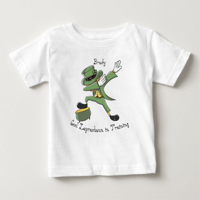 Camiseta Para Bebê Patrick Dabbing Leprechaun Kids Name (Frente)
