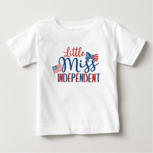 Camiseta Para Bebê Pequena Senhorita Independente, 4 de Julho