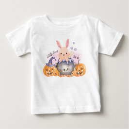Camiseta Para Bebê Pequeno coelho Boo no Halloween Cauldron