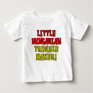 Camiseta Para Bebê Pequeno Criador de Problemas Húngaro