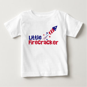 Camiseta Para Bebê Pequeno Firecracker: Emocionando a Alegria do Dia 