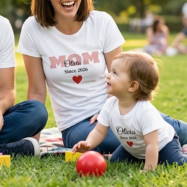 Camiseta Para Bebê Personalized Family Matching ,mom Dad Baby T-shirt (Criador carregado)