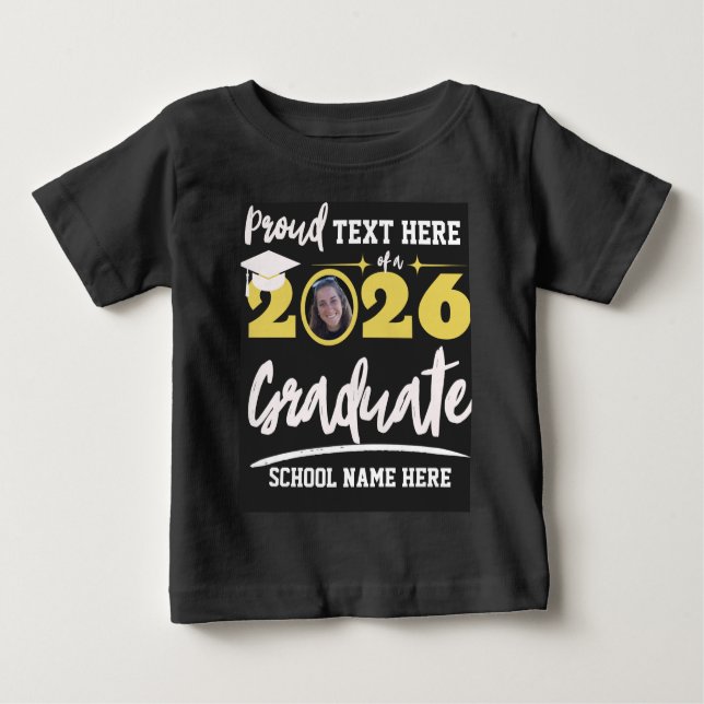 Camiseta Para Bebê Personalized Proud Family Graduation Class of 2026 (Frente)