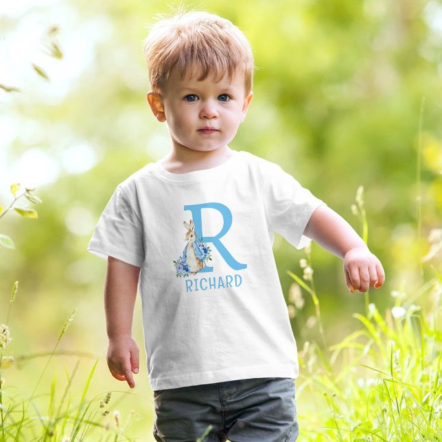 Camiseta Para Bebê Peter Rabbit Baby Boy Monogram Name Baby T-Shirt (Criador carregado)