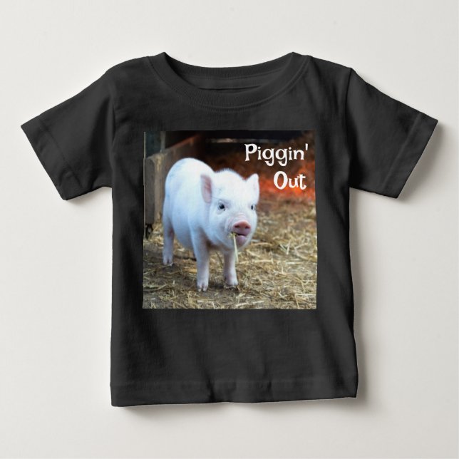 Camiseta Para Bebê Piggin' Out Farm Life Baby's T-Shirt (Frente)