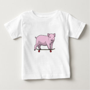 Camiseta Para Bebê Porco como Patinador com skate