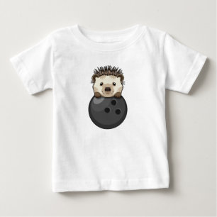 Camiseta Para Bebê Porco na Boliche com Bola de boliche