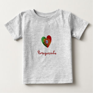 Camiseta Para Bebê Portuguese: baby heart & flag