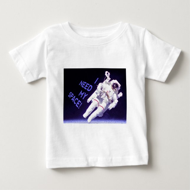 Camiseta Para Bebê Preciso Do Meu Espaço (Frente)