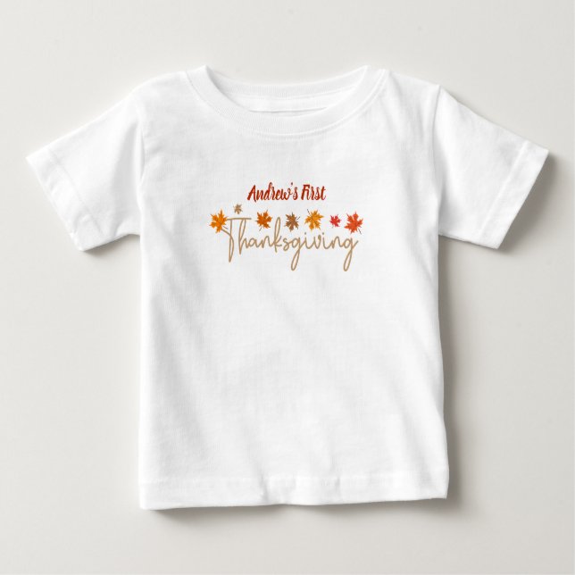 Camiseta Para Bebê Primeira Ação de Graças do Bebê Personalizado (Frente)