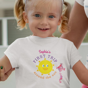 Camiseta Para Bebê Primeira Viagem ao redor do Sol Primeiro Aniversár