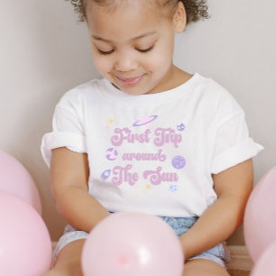 Camiseta Para Bebê Primeira viagem em torno do primeiro aniversario e