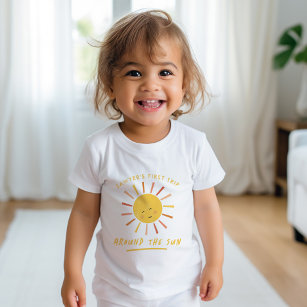 Camiseta Para Bebê Primeira viagem em torno do primeiro aniversario S