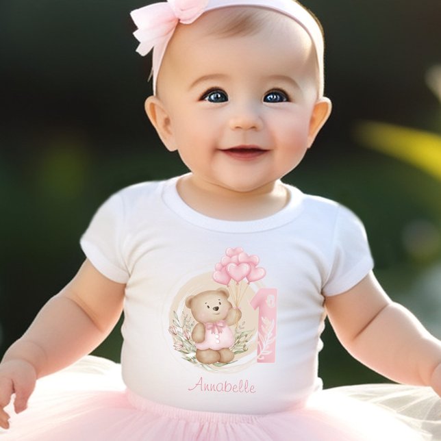 Camiseta Para Bebê Primeiro Aniversário do Urso de Teddy e Balões do  (First Birthday Cute Teddy Bear & Heart Balloons Baby T-Shirt)