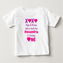 Camiseta Para Bebê Primeiro aniversario XOXO Hugs e Kisses