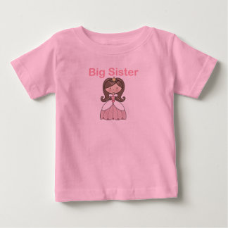 Camiseta Para Bebê Princa de cabelos castanhos de irmã mais velha