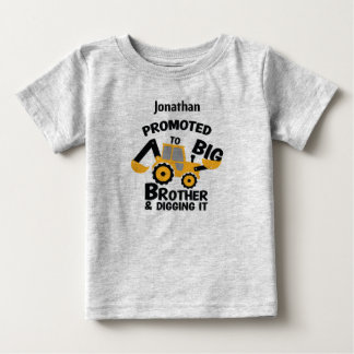 Camiseta Para Bebê Promovido ao Irmão Grande e cavando. Editável