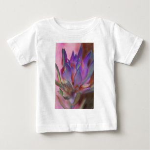 Camiseta Para Bebê Proteína inflamável em rosa e roxo