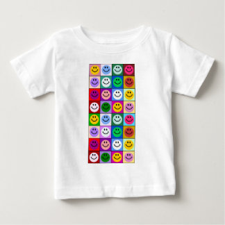 Camiseta Para Bebê Quadrados coloridos