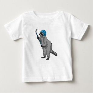 Camiseta Para Bebê Racoon no hóquei no gelo com bastão de hóquei no g