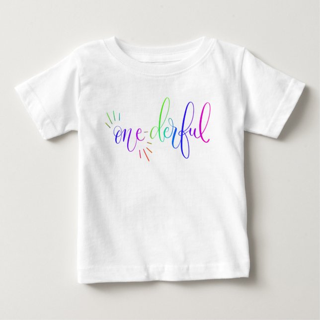 Camiseta Para Bebê Rainbow Primeiro Aniversário Maravilhoso Bebê Colo (Frente)