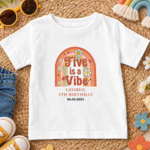 Camiseta Para Bebê Retro Rainbow FIVE é uma Vibração Aniversário de 5