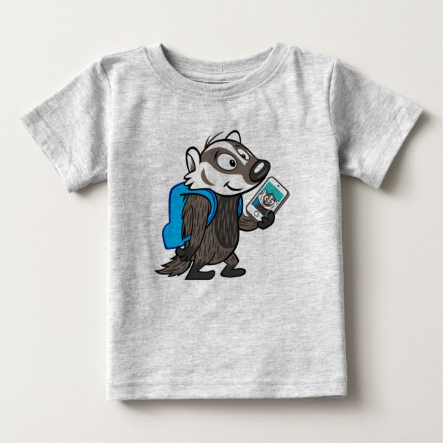 Camiseta Para Bebê Ricky Raccoon | Boomer Badger Selfie (Frente)