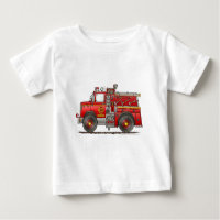 Sapador-bombeiro do carro de bombeiros do
