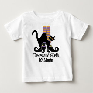 Camiseta Para Bebê Sapatos de Bruxa com Gato Preto Fofo e Caprichoso