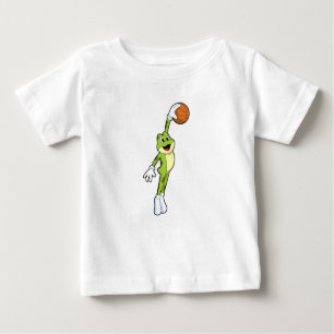 Camiseta Para Bebê Sapo como jogador de basquete com basquetebol.