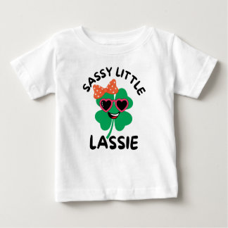 Camiseta Para Bebê Sassy Little Lassie: Ruas. Crianças do Dia de Patr