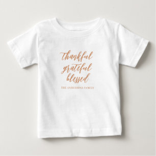Camiseta Para Bebê Script, graças grato, abençoado nome da família