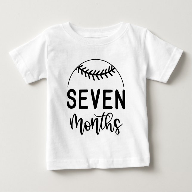 Camiseta Para Bebê Sete Meses de Beisebol Baby Milestone - (Frente)