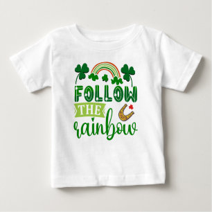 Camiseta Para Bebê Siga o arco-íris.