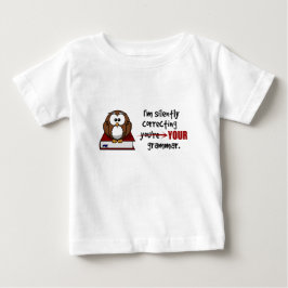 Camiseta Para Bebê Silenciosamente corrigindo sua coruja sarcástica