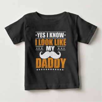 Camiseta Para Bebê Sim, sei que pareço com o meu Pai