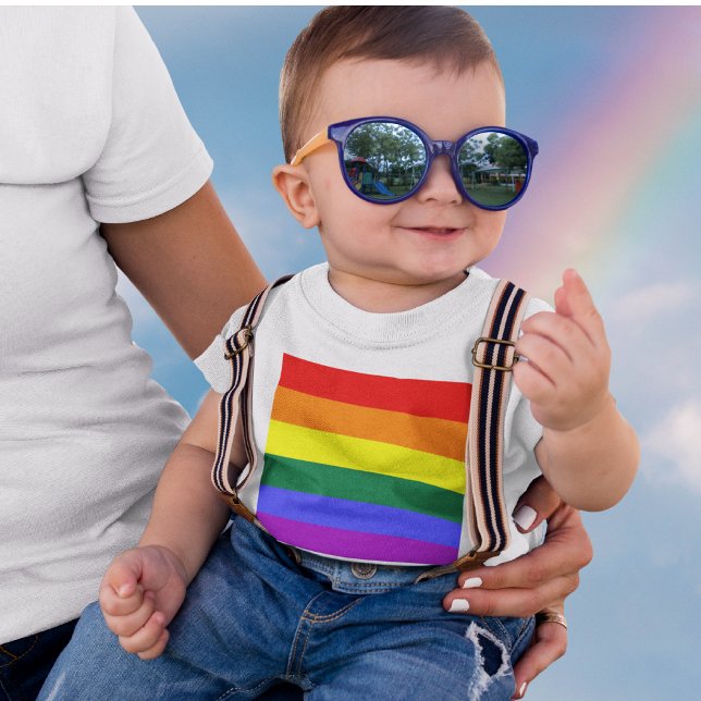Camiseta Para Bebê Sinalizador arco-íris do orgulho LGBT (LGBT Pride Rainbow Flag Baby T-Shirt)
