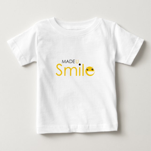 Camiseta Para Bebê Sorriso feito de U (Frente)